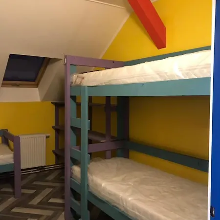 Hostel Come&sleep